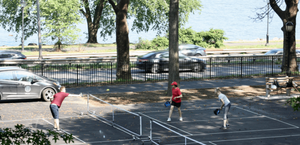 Carl Schurz Park photo by Daniel Katzive