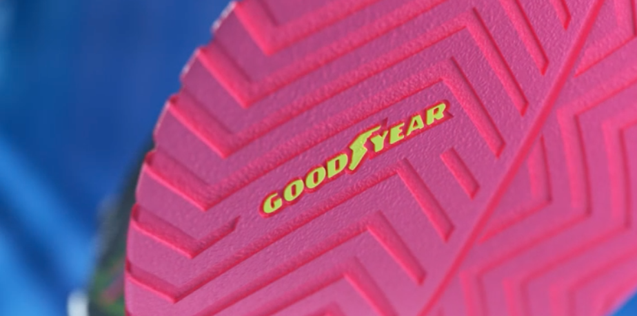 Durable Outsole: The Goodyear® rubber outsole features a herringbone tread pattern designed for superior traction on various court surfaces, indoors or outdoors.